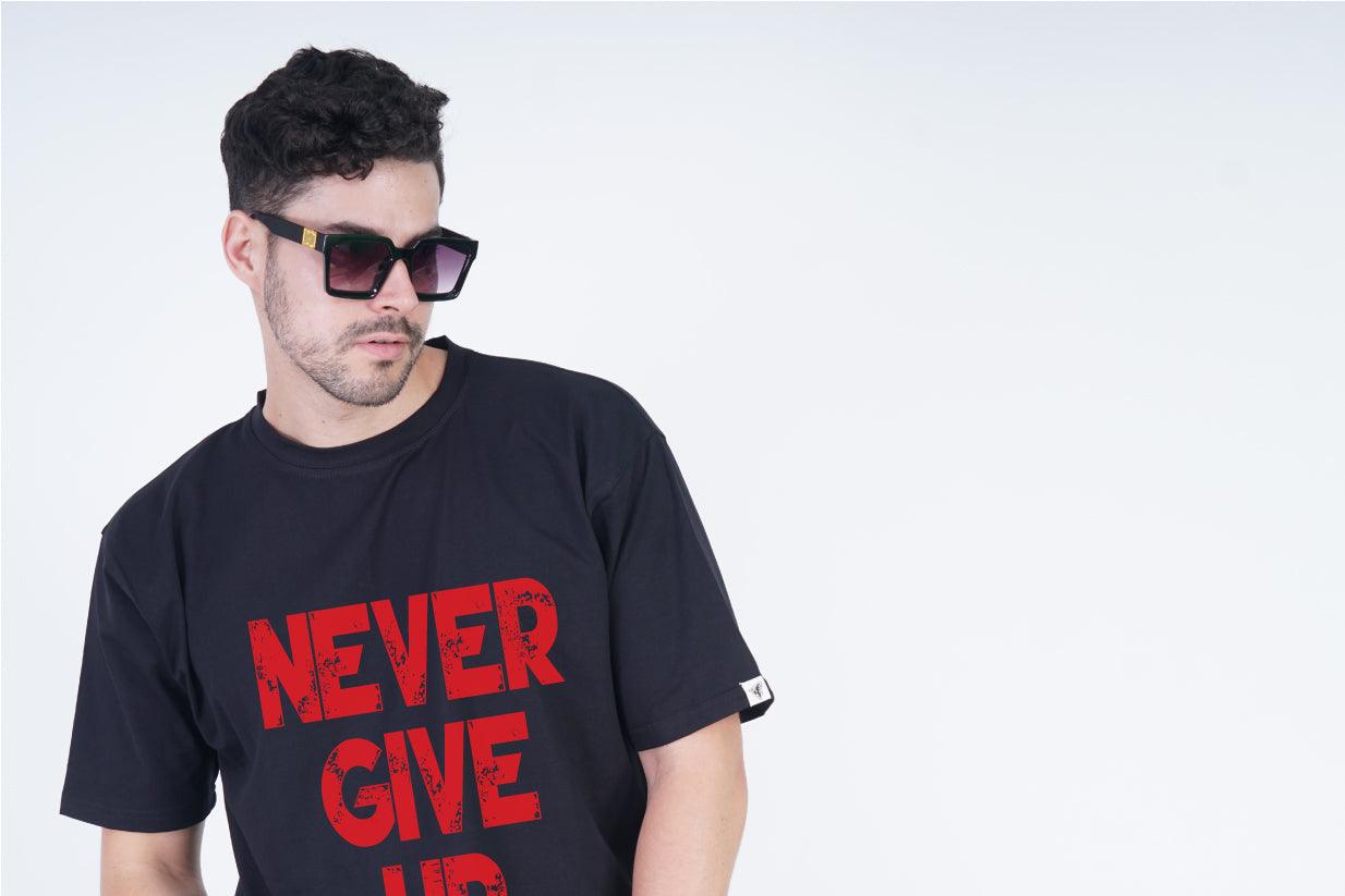 Never Give Up Round Neck Oversized Fit T-Shirt:Unwavering Resolve - The Lazy Store